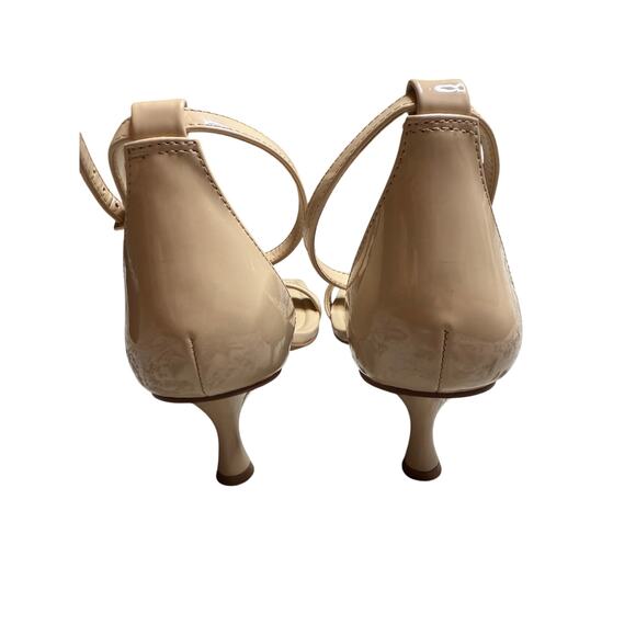 Vince Camuto Vinkely Square Toe Kitten Heel Sandals Café Patent Leather Size 10 - Picture 2 of 6